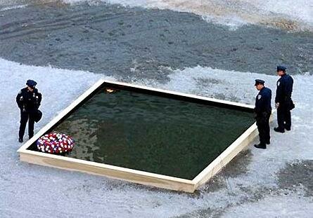 NYPD in the Pit 9-11-2006